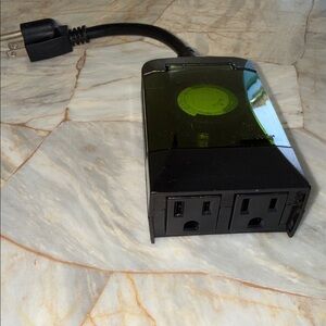 Woods 50011 Outdoor 24 hr Mechanical Timer‎ 2 Grounded Outlets Weather Resistant